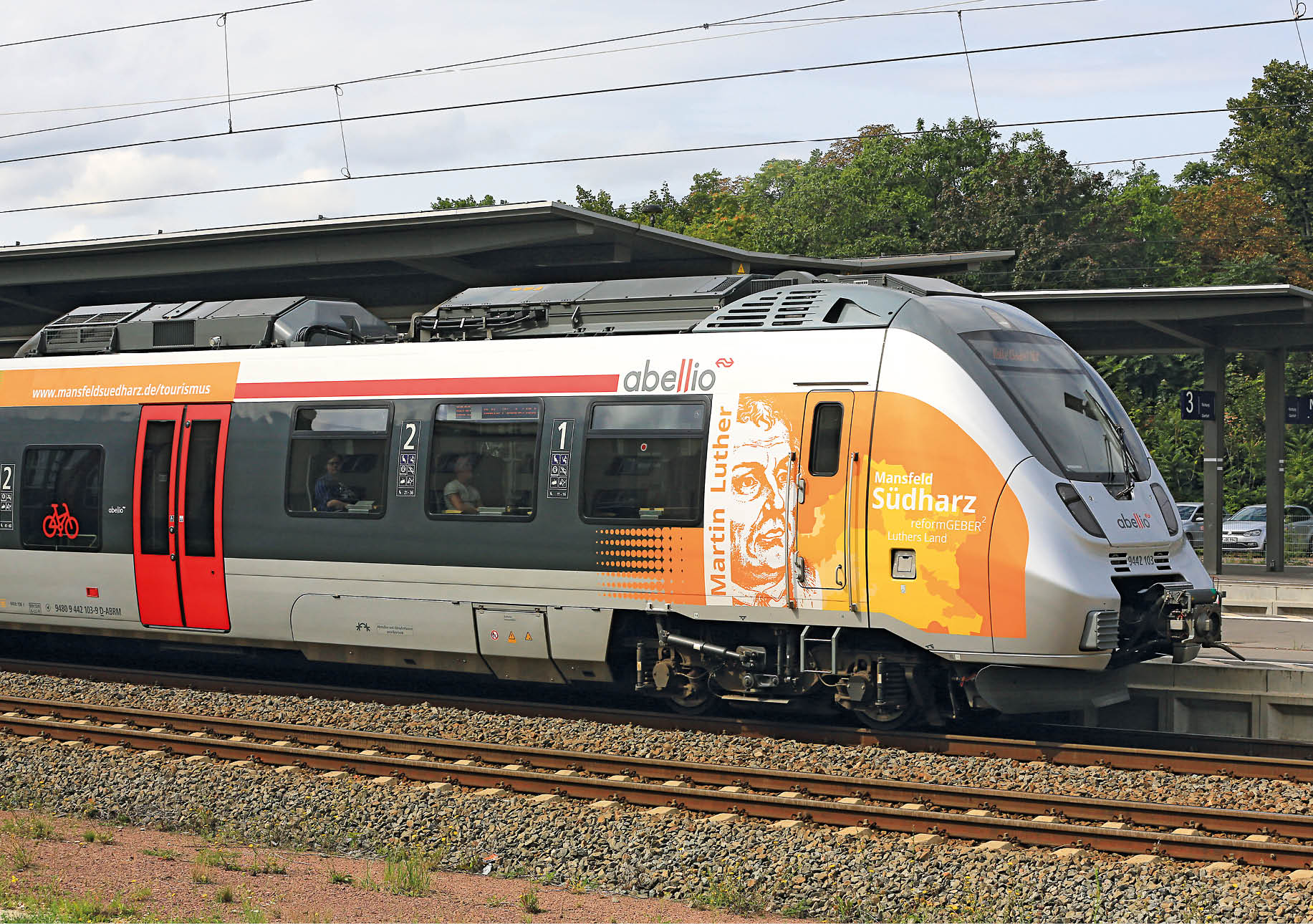 Abellio Mitteldeutschland: In Zwei Großen Netzen Unterwegs - System||Bahn