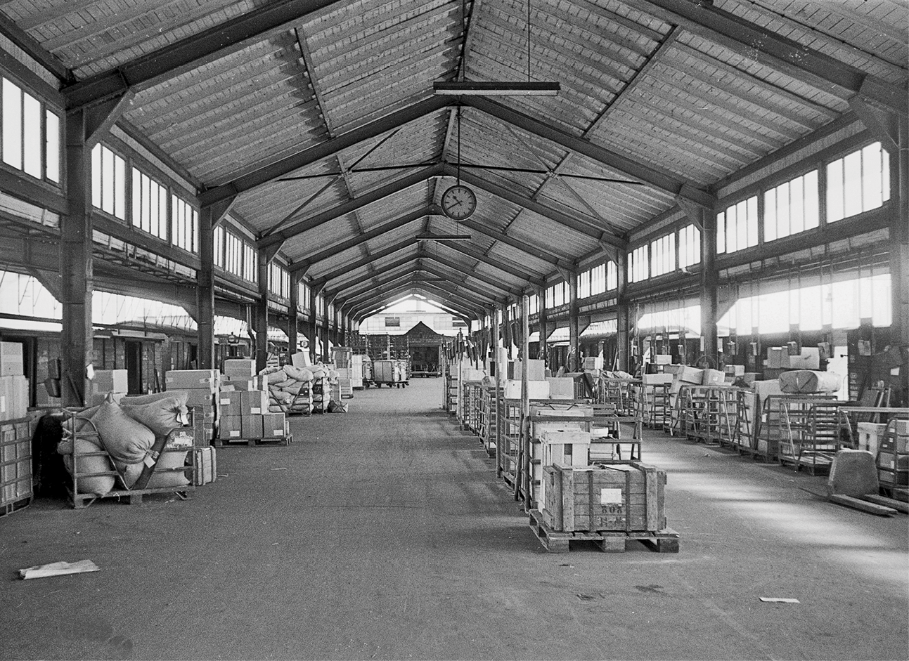 Stückgut in der Lagerhalle